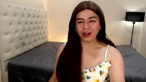 Theresa Luna online show from January 27, 1:59 am