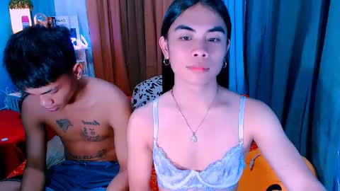 Snapshot of mikhayla_and_zeus_room chatting on March 4, 11:40 am Mikhayla and Zeus online show from March 4, 11:40 am