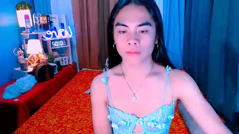 Snapshot of mikhayla_and_zeus_room chatting on February 24, 3:55 am Mikhayla and Zeus online show from February 24, 3:55 am