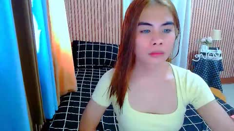 Snapshot of mikhaylaanderson chatting on September 18, 5:00 am Mikhayla online show from September 18, 5:00 am