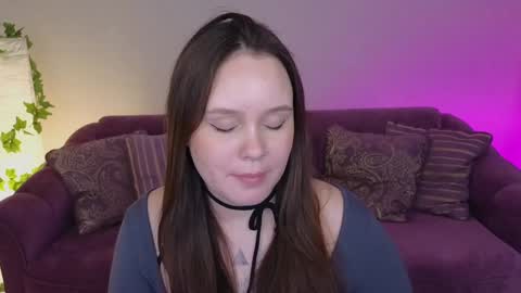 Snapshot of miki_miki_cutie chatting on January 22, 2:26 am Mikki online show from January 22, 2:26 am