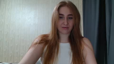 miku_sanders2 online show from March 1, 8:42 pm