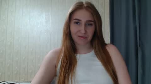 miku_sanders2 online show from March 6, 9:09 pm