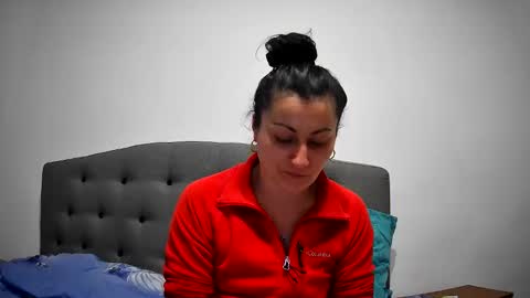 Mikyloveu online show from February 24, 3:53 pm