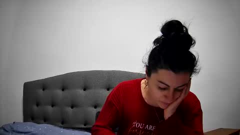 Mikyloveu online show from February 5, 4:14 pm