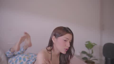 mila_1 online show from October 20, 2:11 pm