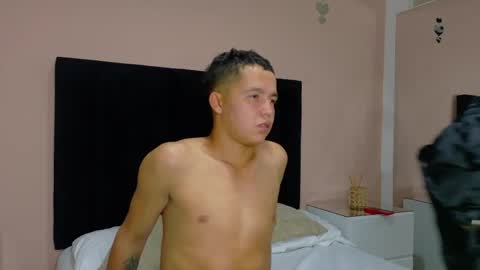 Mila Coti online show from May 20, 11:33 pm