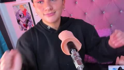 MILA  online show from September 30, 5:56 pm