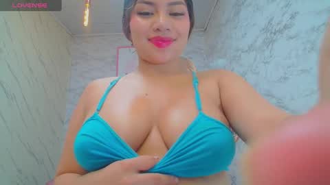 Mila  online show from January 31, 5:32 pm