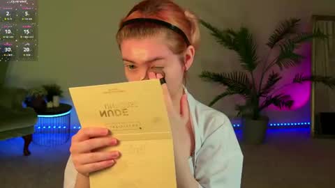 Lisa online show from June 15, 6:11 pm