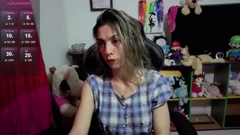 milacoxx8819 online show from October 27, 12:43 am