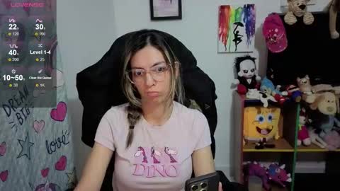 milacoxx8819 online show from November 8, 1:30 am