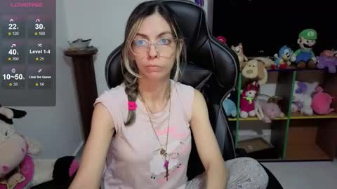 milacoxx8819 online show from October 23, 12:23 am