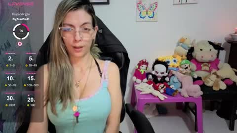 milacoxx8819 online show from September 17, 11:41 pm