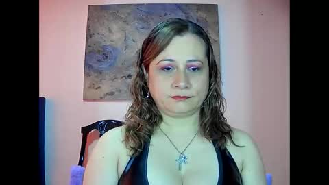 milagros_latin online show from September 29, 1:43 pm