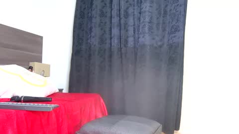 mila online show from September 14, 4:37 am