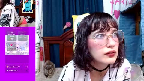 Snapshot of milalunala chatting on September 12, 7:27 pm Mila-Lunala online show from September 12, 7:27 pm