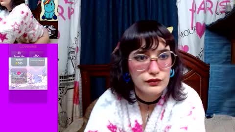 Snapshot of milalunala chatting on September 11, 1:51 am Mila-Lunala online show from September 11, 1:51 am