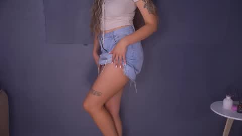 Mila online show from October 4, 3:21 pm