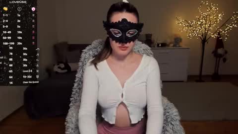 Snapshot of milamurrr_ chatting on February 26, 3:43 pm Milana online show from February 26, 3:43 pm