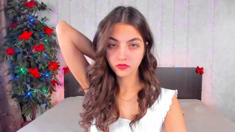 Snapshot of milana_crystal_ chatting on January 23, 8:15 am Milana online show from January 23, 8:15 am