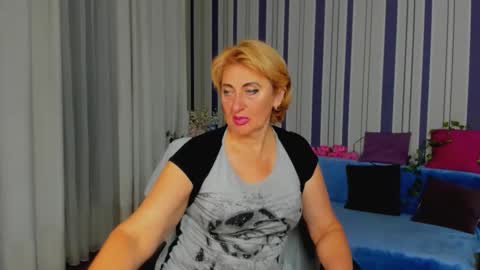 Snapshot of milanaalvis chatting on October 24, 5:25 pm MilanaAlvis online show from October 24, 5:25 pm