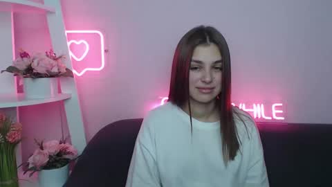 milanaangelas online show from January 11, 5:40 pm