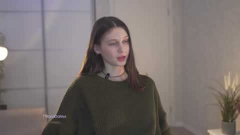 Snapshot of milanabaileys chatting on February 20, 8:36 pm Milana online show from February 20, 8:36 pm