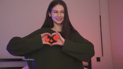 Snapshot of milanabaileys chatting on December 4, 3:48 pm Milana online show from December 4, 3:48 pm