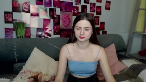 milanaroz online show from October 3, 4:54 am