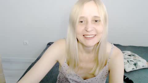 Milena online show from February 16, 7:59 am