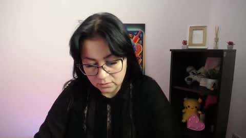 milania_milaa online show from October 22, 7:44 am