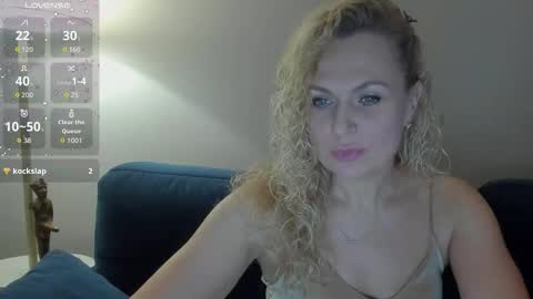 milanna_x online show from November 26, 5:42 pm