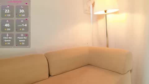 MILAN SANTANA online show from February 1, 8:39 pm