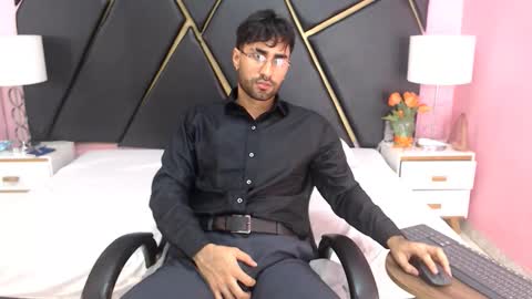 milanzaire online show from October 12, 1:09 am