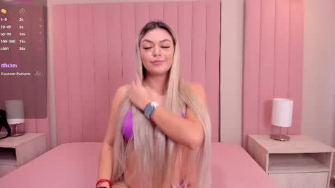 Sexy Mila  online show from July 2, 12:43 pm