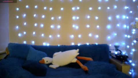 Snapshot of milaxcute chatting on February 19, 11:49 am Milaxcute online show from February 19, 11:49 am