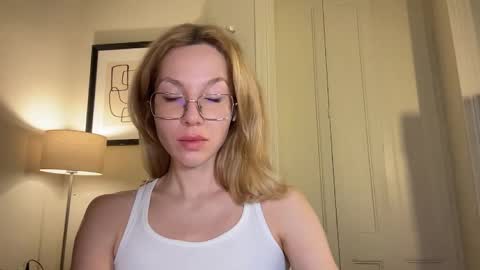 Mila online show from February 17, 3:44 pm