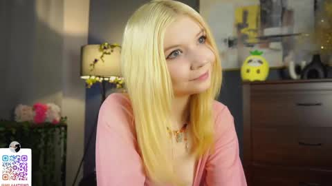 Mila online show from March 7, 2:36 am