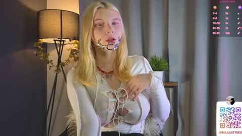 Mila online show from February 4, 2:28 am