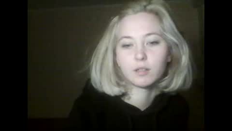 Snapshot of milena391630 chatting on February 17, 3:15 am Milena new nonude shy blonde natural online show from February 17, 3:15 am
