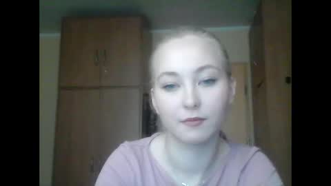 Snapshot of milena391630 chatting on February 14, 10:17 am Milena new nonude shy blonde natural online show from February 14, 10:17 am