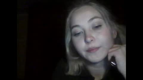 Snapshot of milena391630 chatting on February 28, 11:56 pm Milena new nonude shy blonde natural online show from February 28, 11:56 pm