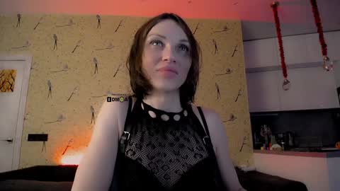 Milena Hardy online show from January 3, 7:49 am