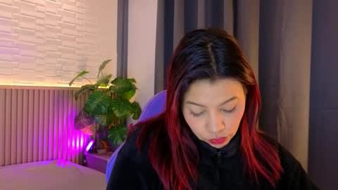 milena_lawson online show from November 29, 11:40 am