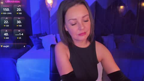 Snapshot of milena_mellow chatting on February 7, 3:13 am Milena online show from February 7, 3:13 am