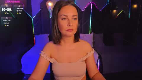 Snapshot of milena_mellow chatting on September 11, 8:43 pm Milena online show from September 11, 8:43 pm