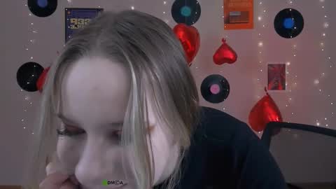 Sweet Miles online show from February 13, 9:29 pm