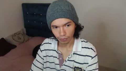 milesxoxo6969 online show from October 28, 4:30 pm