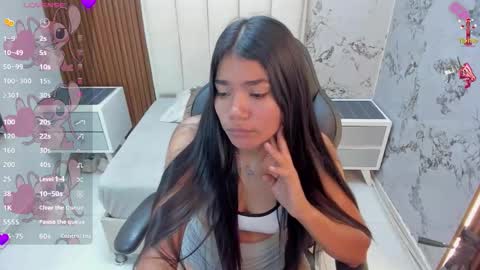 MILEY online show from March 16, 1:04 pm